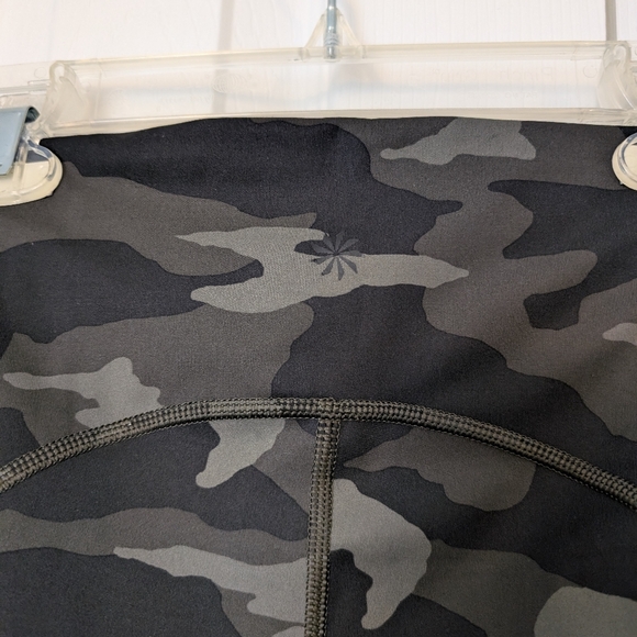 Athleta 7/8 length Camo tights - Picture 3 of 4